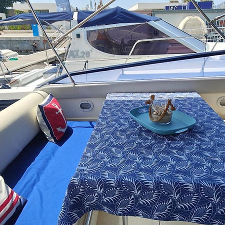 Desire Charming House Boat Otel Palermo Dış mekan fotoğraf