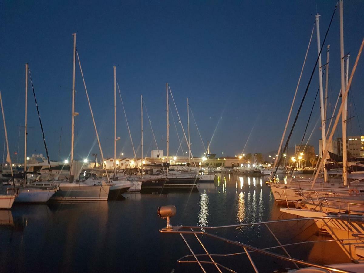 Desire Charming House Boat Otel Palermo Dış mekan fotoğraf