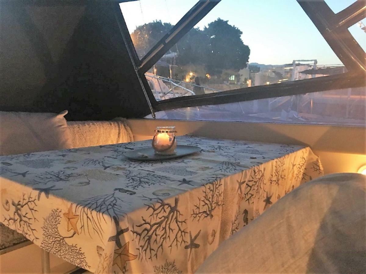 Desire Charming House Boat Otel Palermo Dış mekan fotoğraf